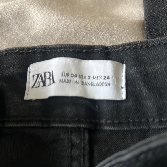 Zara Black Flare Jeans - Picture 4 of 7